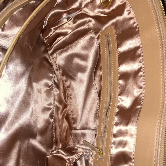 Joy & Iman Classic Brown Tote with multiple pockets. Great work bag - Picture 3 of 10